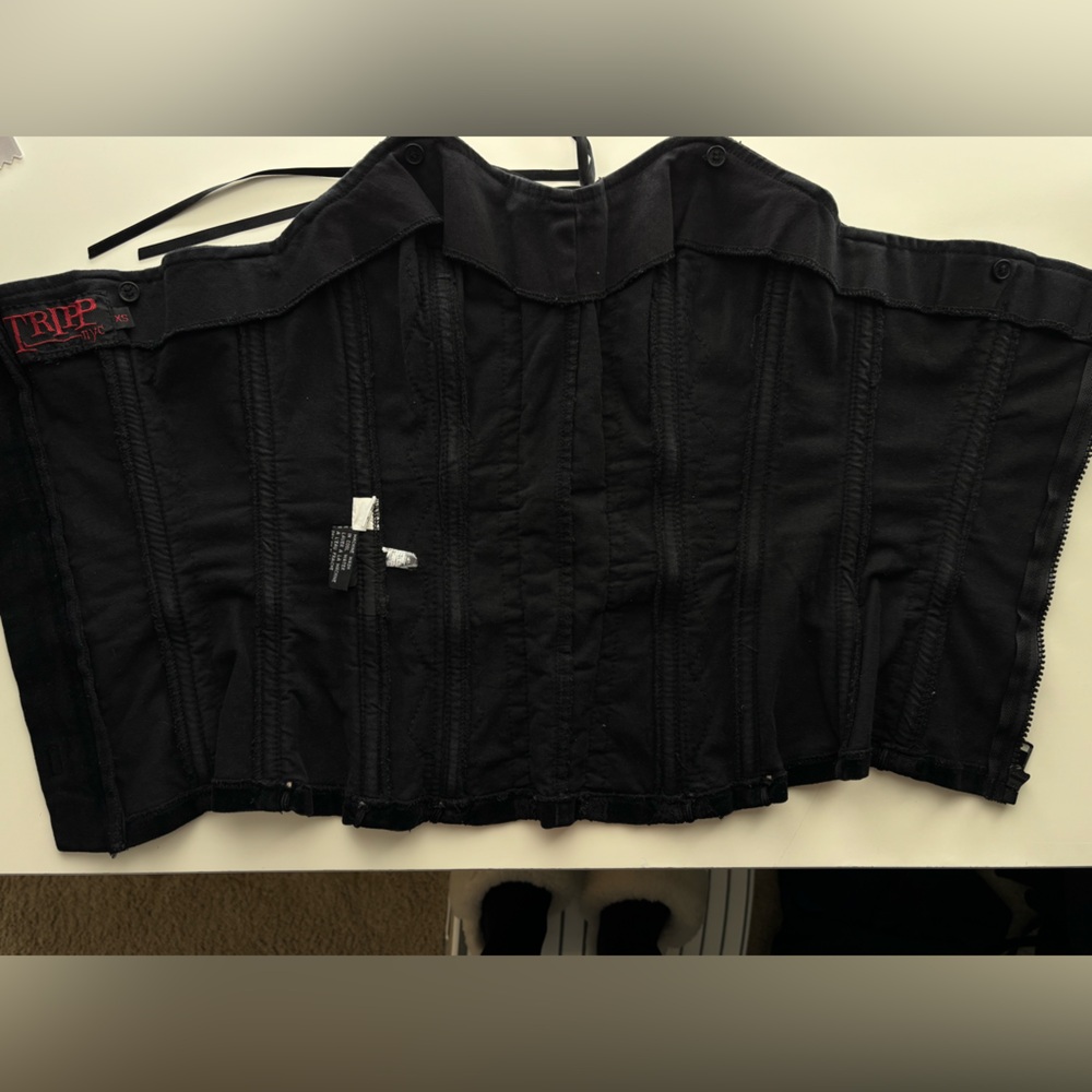 TRIPP NYC Black Velvet Corset with zipper and lace ties Size XS Vintage - Picture 9 of 11